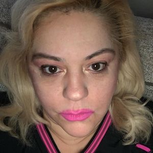 Meet your Posher, Lucy